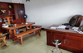 GA黄金甲钢材有限公司干净办公室